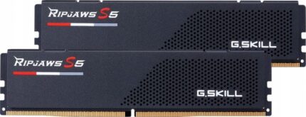 15809864595
